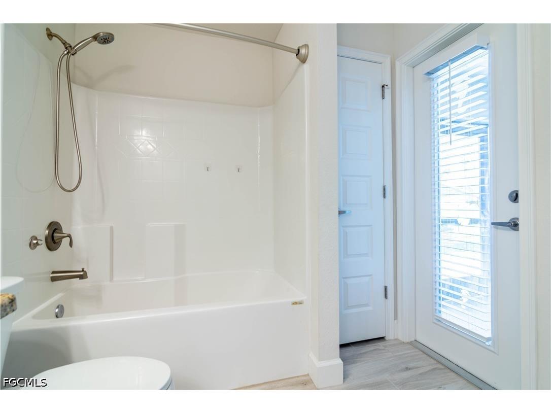 1513 NE 43rd Terrace Cape Coral FL 33909 2026016039 image27