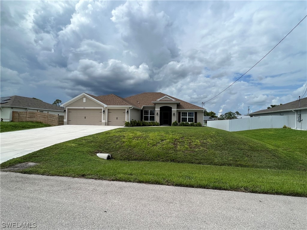 1513 NE 43rd Terrace Cape Coral FL 33909 223069119 image1