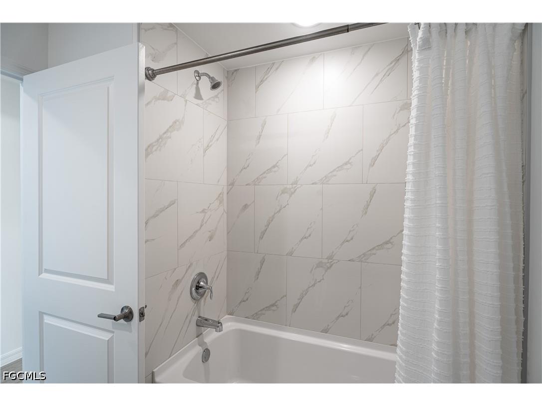 1513 NE 7th Avenue Cape Coral FL 33909 2026018205 image13