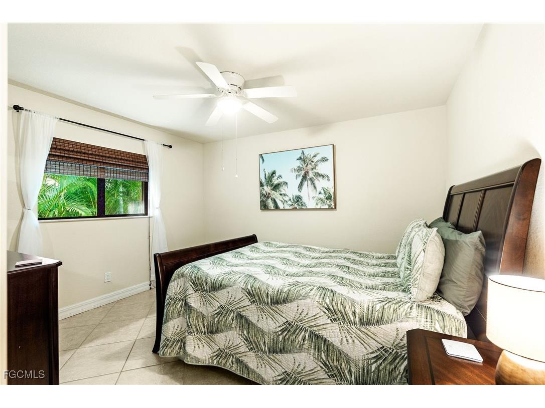 1513 SW 43rd Lane Cape Coral FL 33914 2025002784 image12