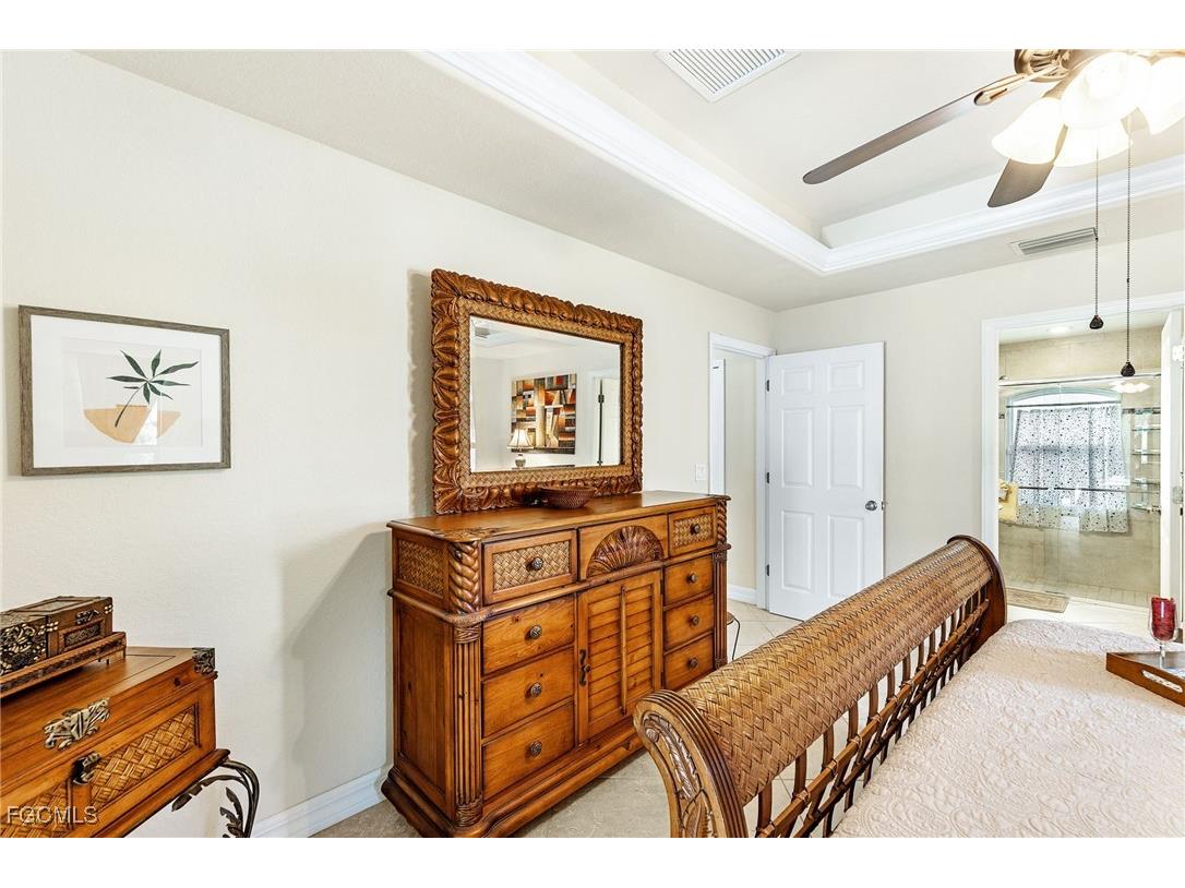 1513 SW 43rd Lane Cape Coral FL 33914 2025002784 image15