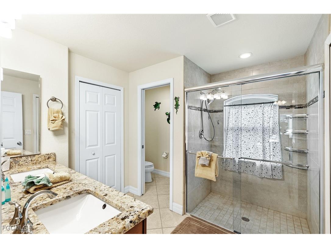 1513 SW 43rd Lane Cape Coral FL 33914 2025002784 image17