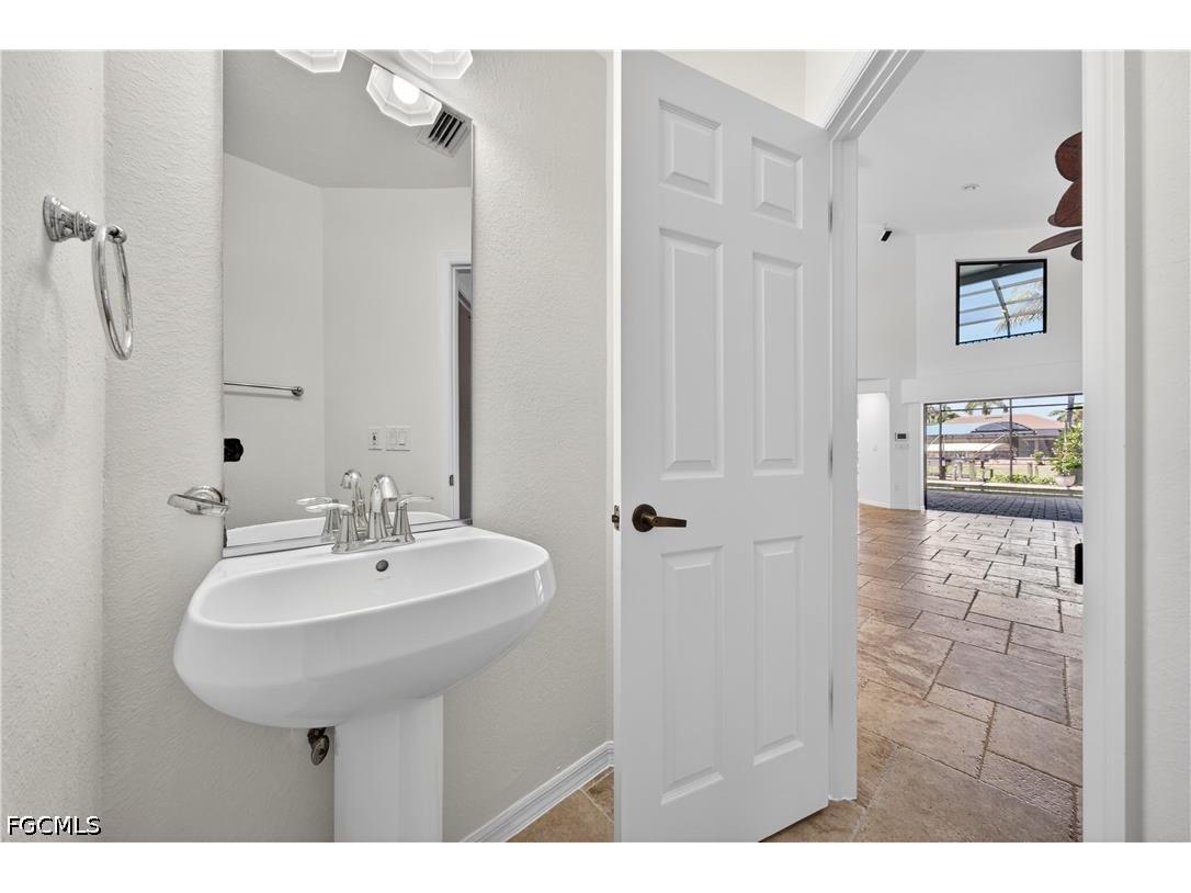 1513 SW 58th Street Cape Coral FL 33914 2026011834 image35