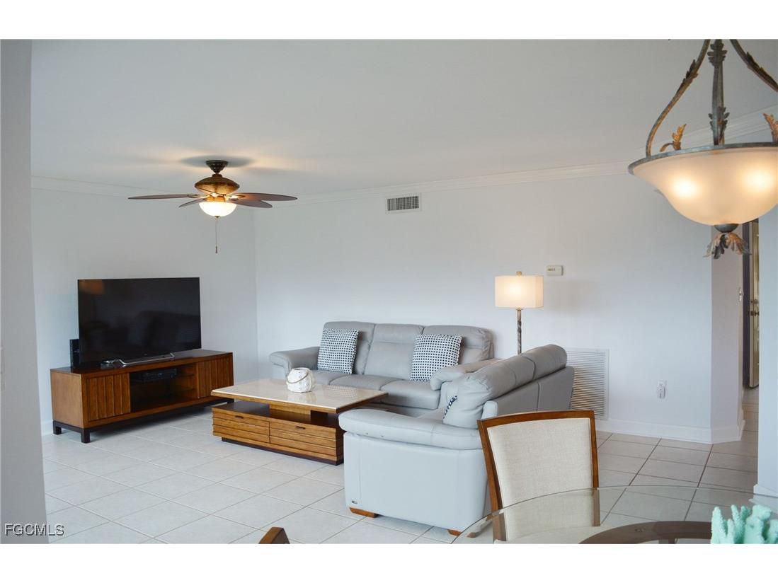 15131 Highlands Drive #101 Fort Myers FL 33912 2025023366 image3