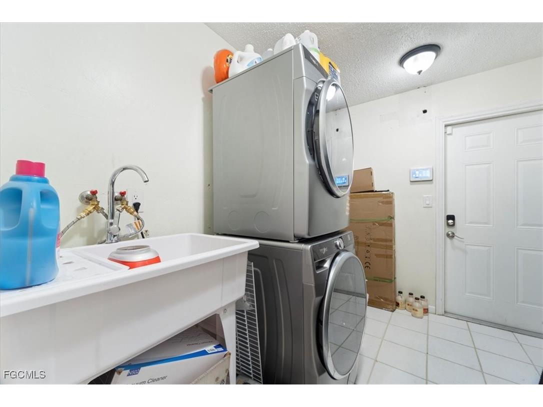 1514 Canal Street Lehigh Acres FL 33936 2025020639 image14