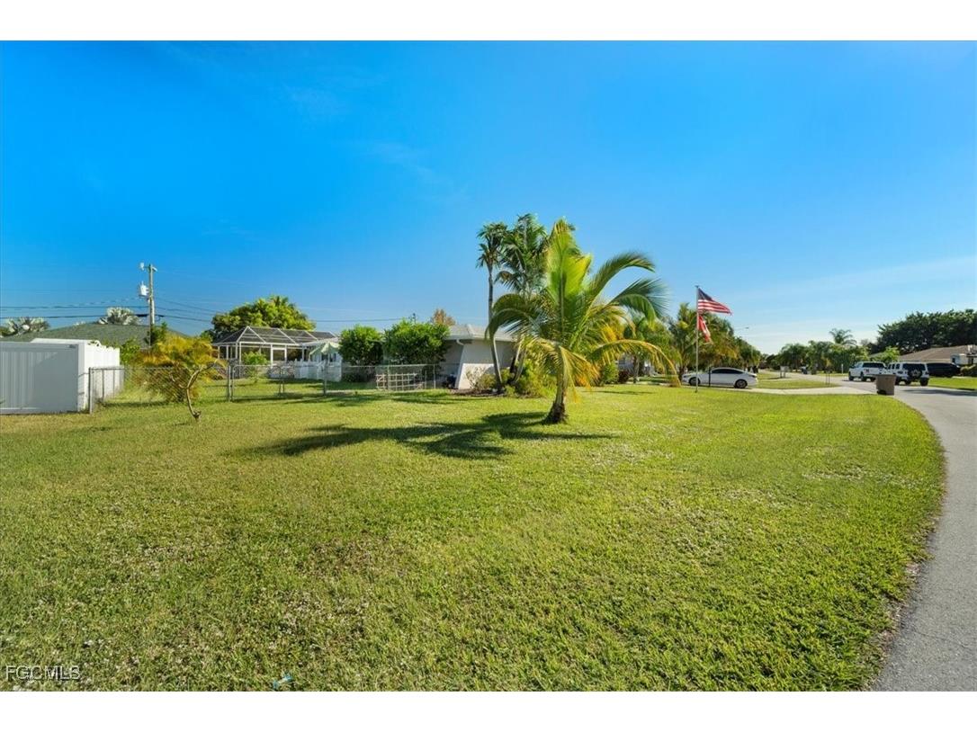 1514 Canal Street Lehigh Acres FL 33936 2025020639 image17