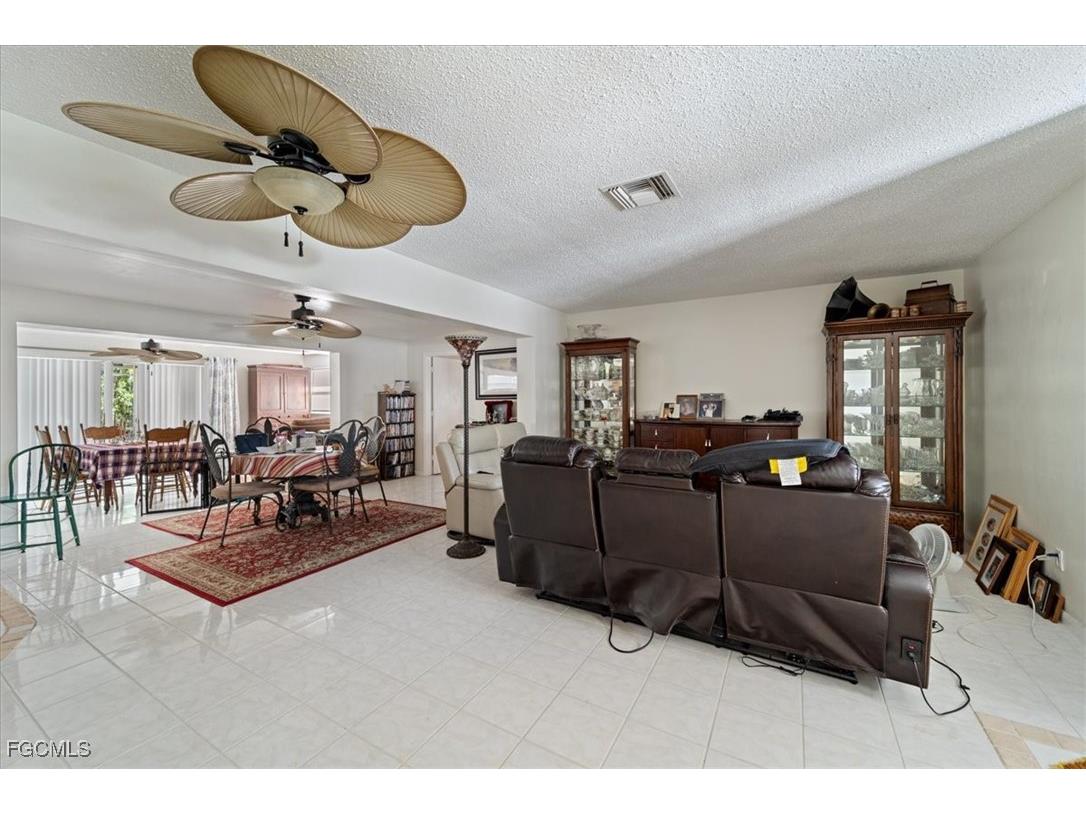 1514 Canal Street Lehigh Acres FL 33936 2025020639 image6