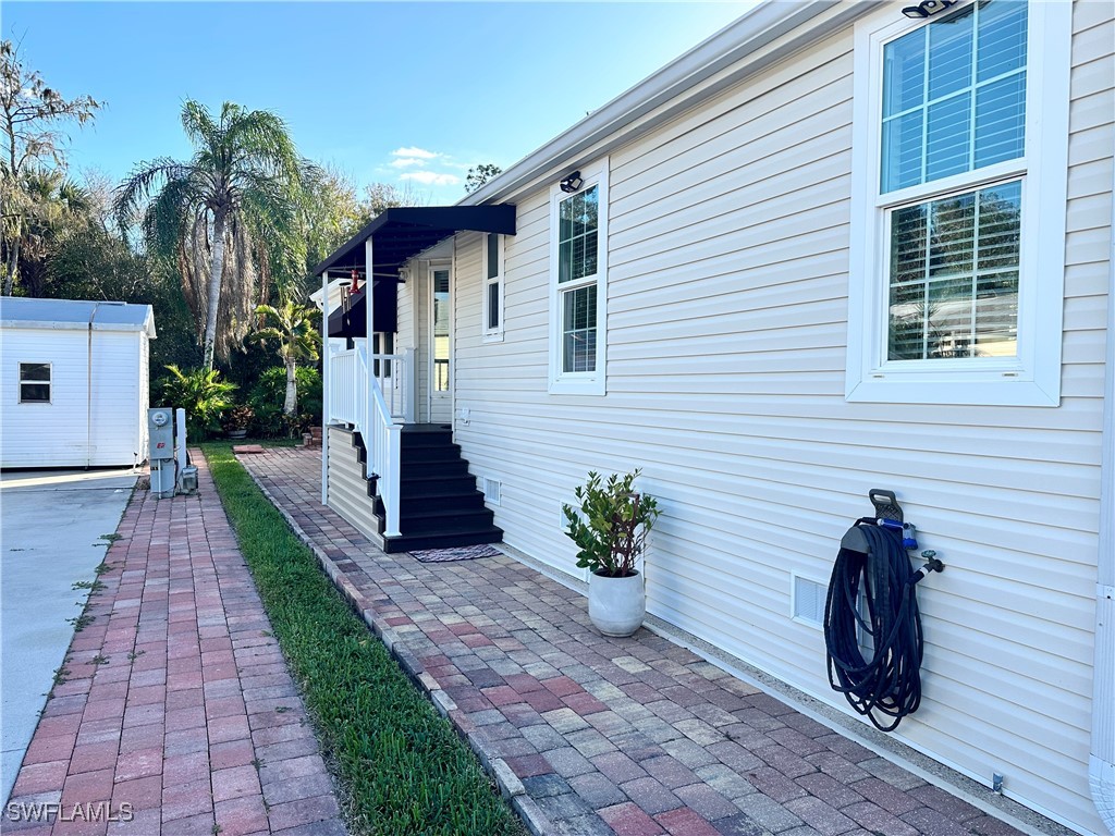 1514 Diamond Lake Circle Naples FL 34114 226001761 image3