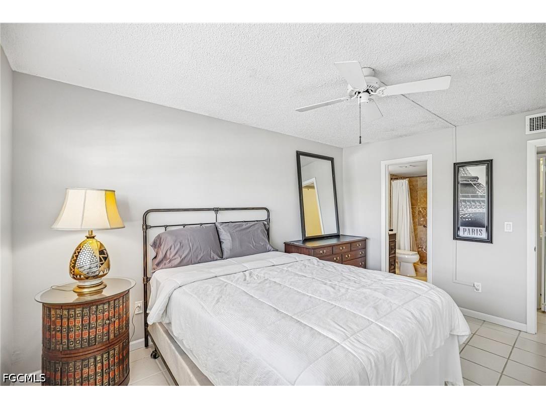 1514 Edgewater Circle #3A Fort Myers FL 33919 2026020091 image24