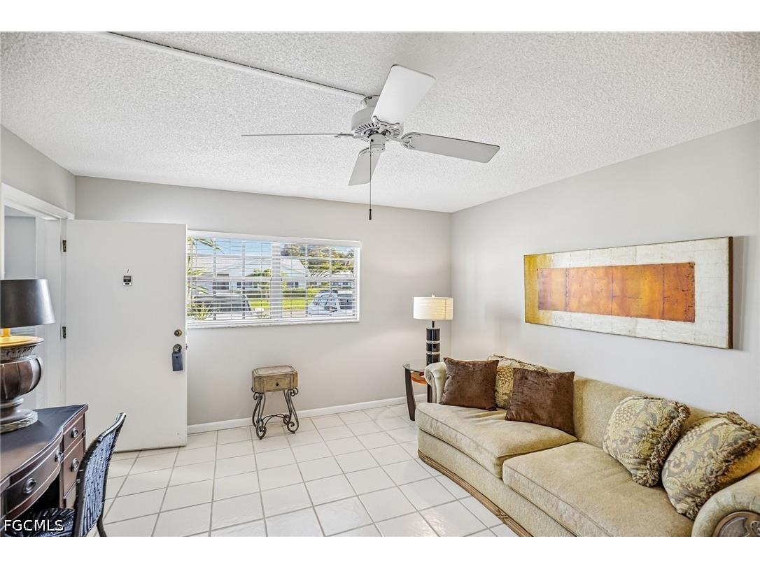 1514 Edgewater Circle #3A Fort Myers FL 33919 2026020091 image5