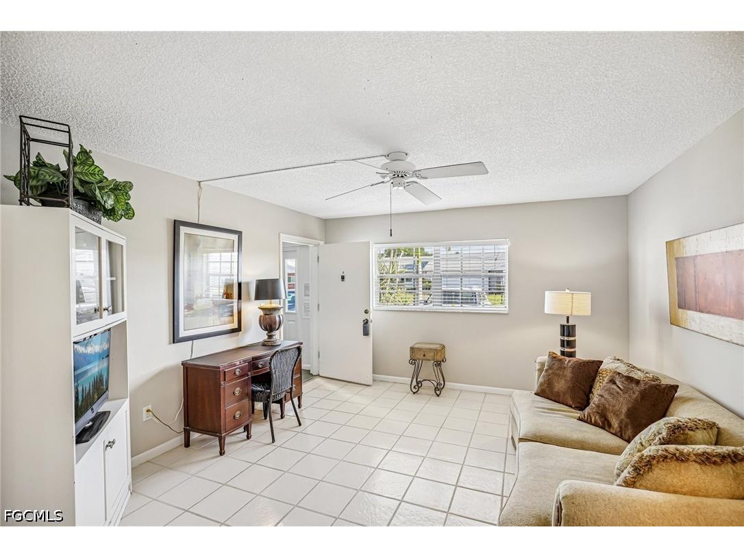 1514 Edgewater Circle #3A Fort Myers FL 33919 2026020091 image6