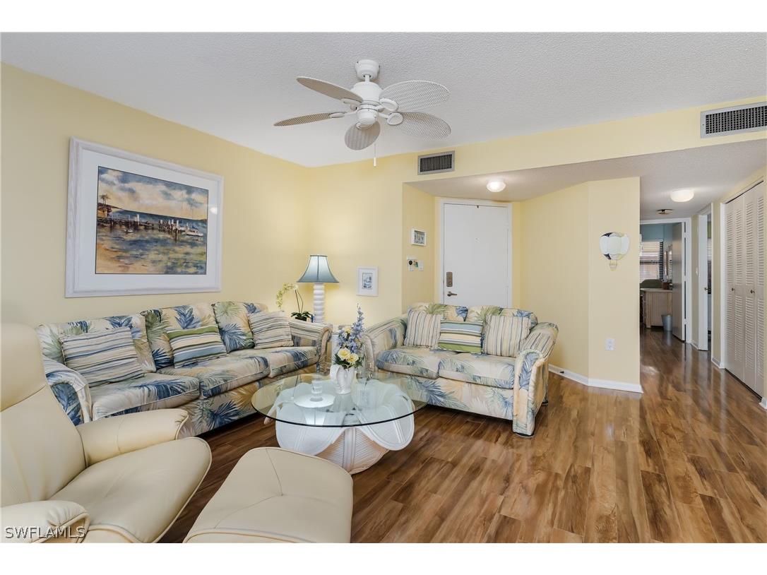 1514 Mainsail Drive #4 Naples FL 34114 226008230 image4