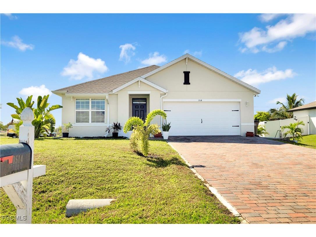 1514 NE 13th Terrace Cape Coral FL 33909 2025017040 image1