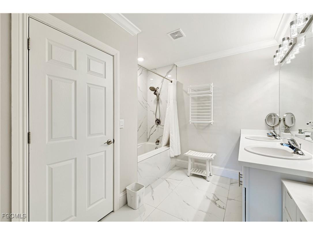 1514 NE 13th Terrace Cape Coral FL 33909 2025017040 image12