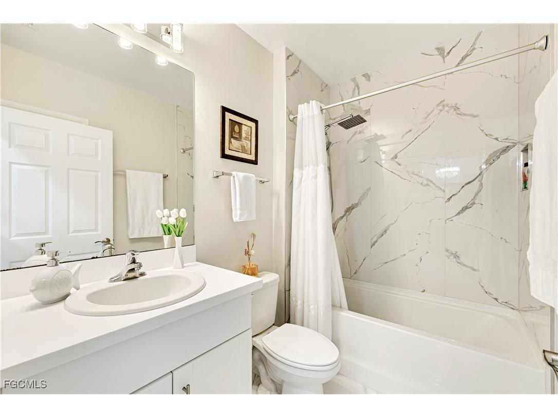 1514 NE 13th Terrace Cape Coral FL 33909 2025017040 image13