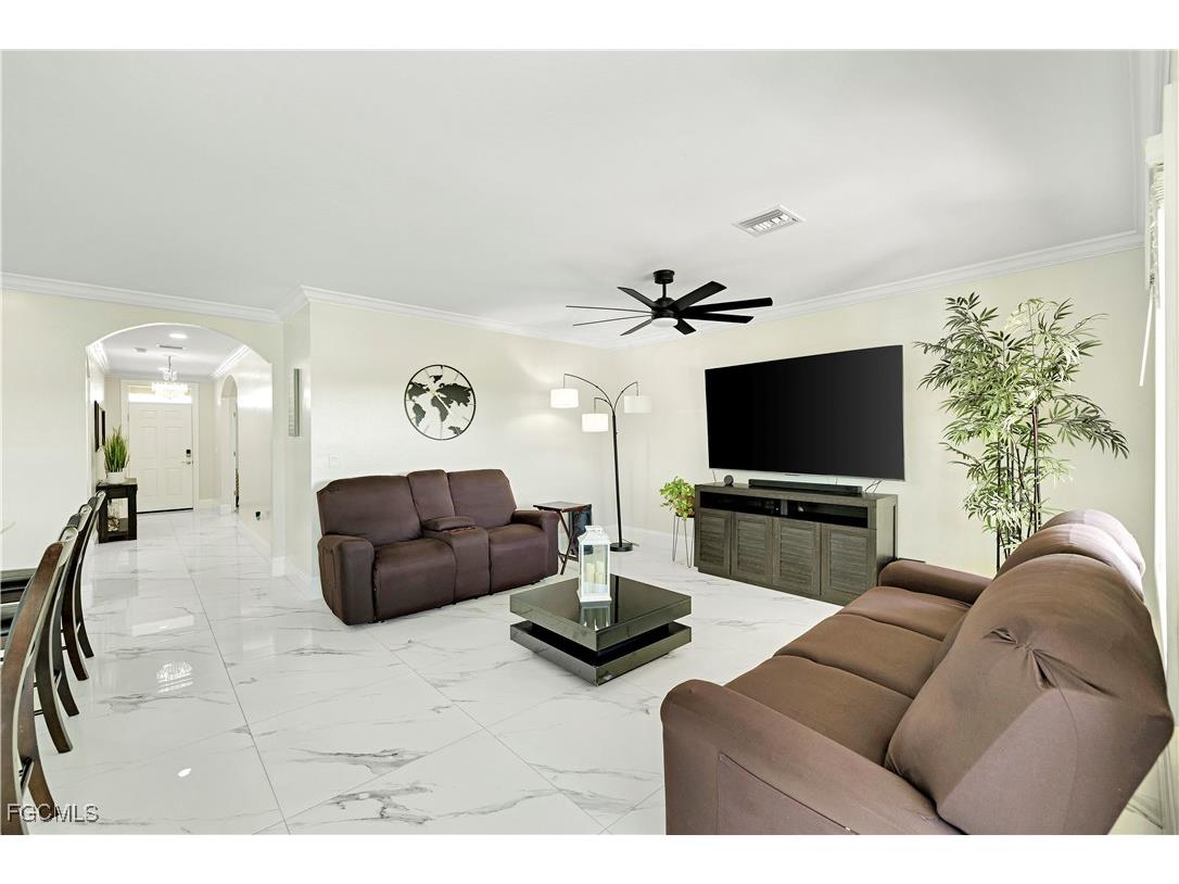 1514 NE 13th Terrace Cape Coral FL 33909 2025017040 image6