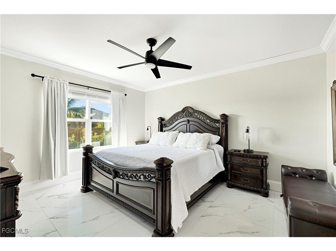 1514 NE 13th Terrace Cape Coral FL 33909 2025017040 image8