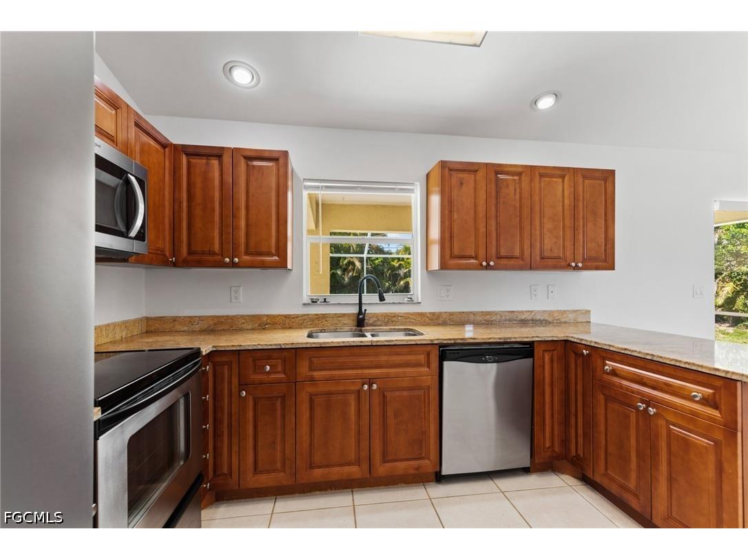 1514 NE 2nd Street Cape Coral FL 33909 2026028273 image11