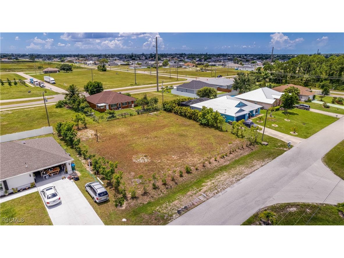 1514 NW 24th Terrace Cape Coral FL 33993 2025008747 image1