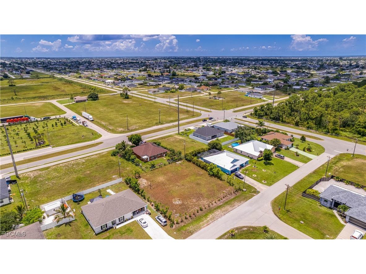 1514 NW 24th Terrace Cape Coral FL 33993 2025008747 image4
