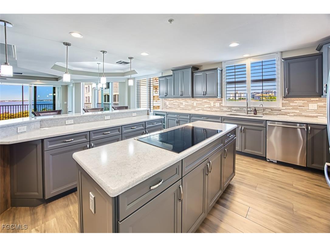 15140 Harbour Isle Drive #502 Fort Myers FL 33908 2025023507 image1