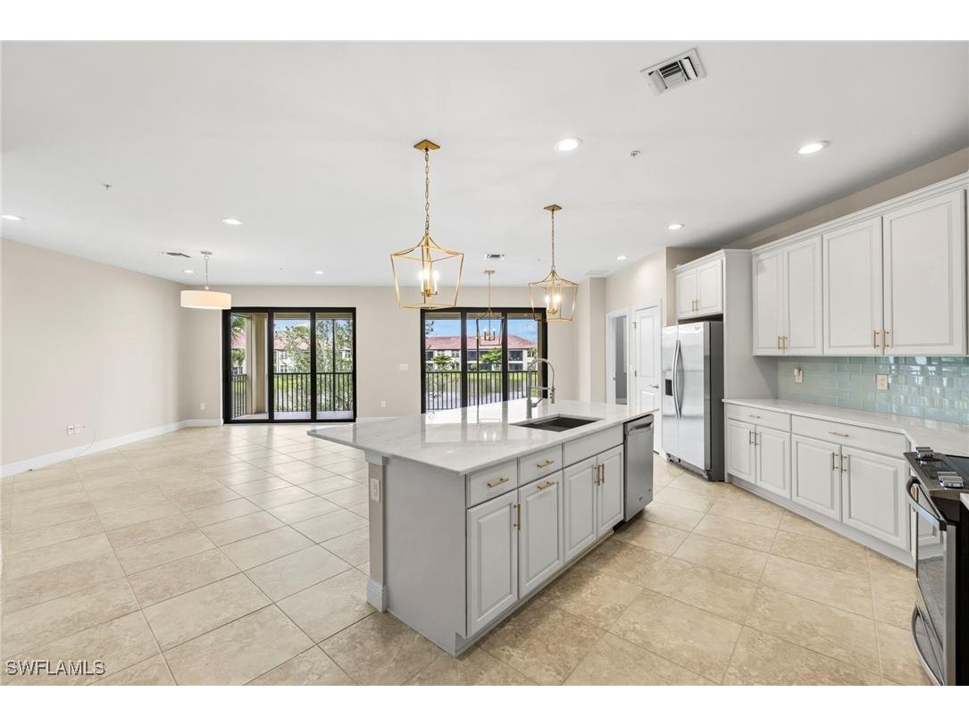 15140 Palmer Lake Circle #201 Naples FL 34109 225060961 image5