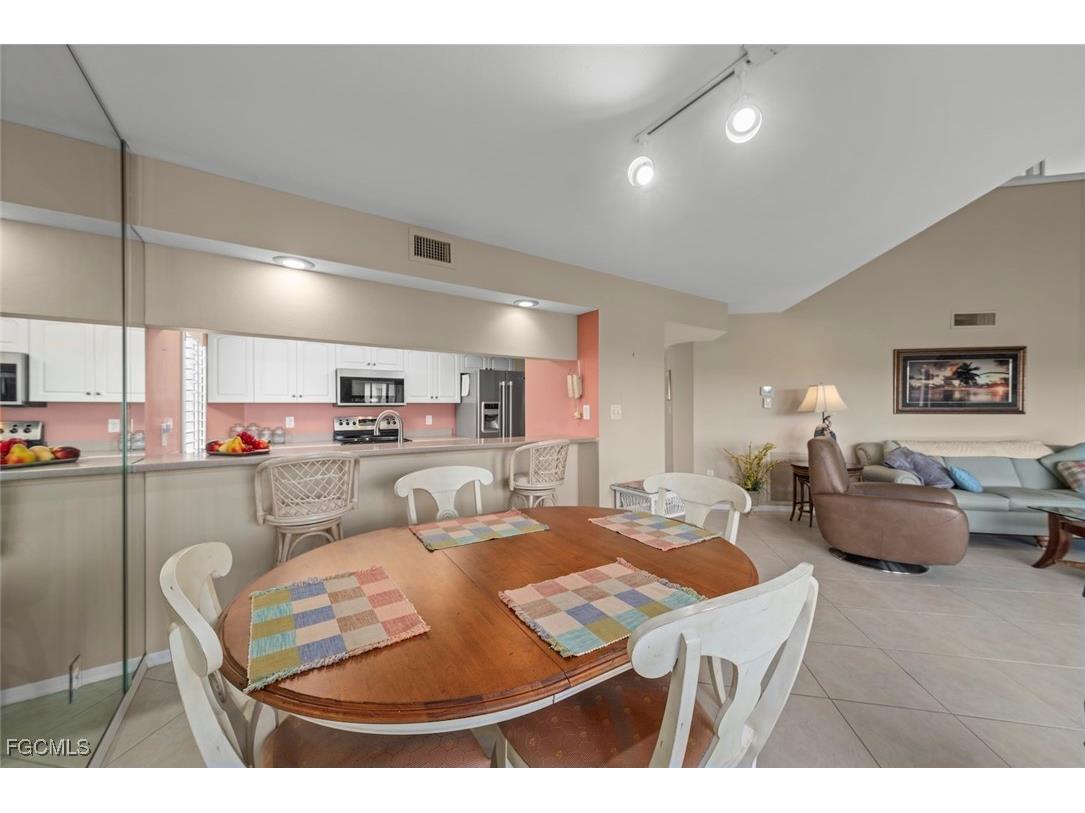 15141 Highlands Drive #205 Fort Myers FL 33912 2025002408 image21