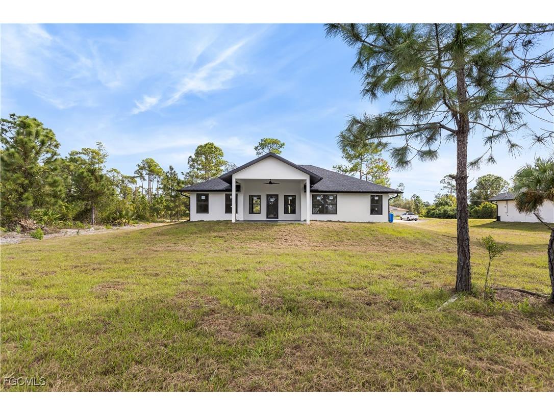 1515 E 9th Street Lehigh Acres FL 33972 2025018952 image5