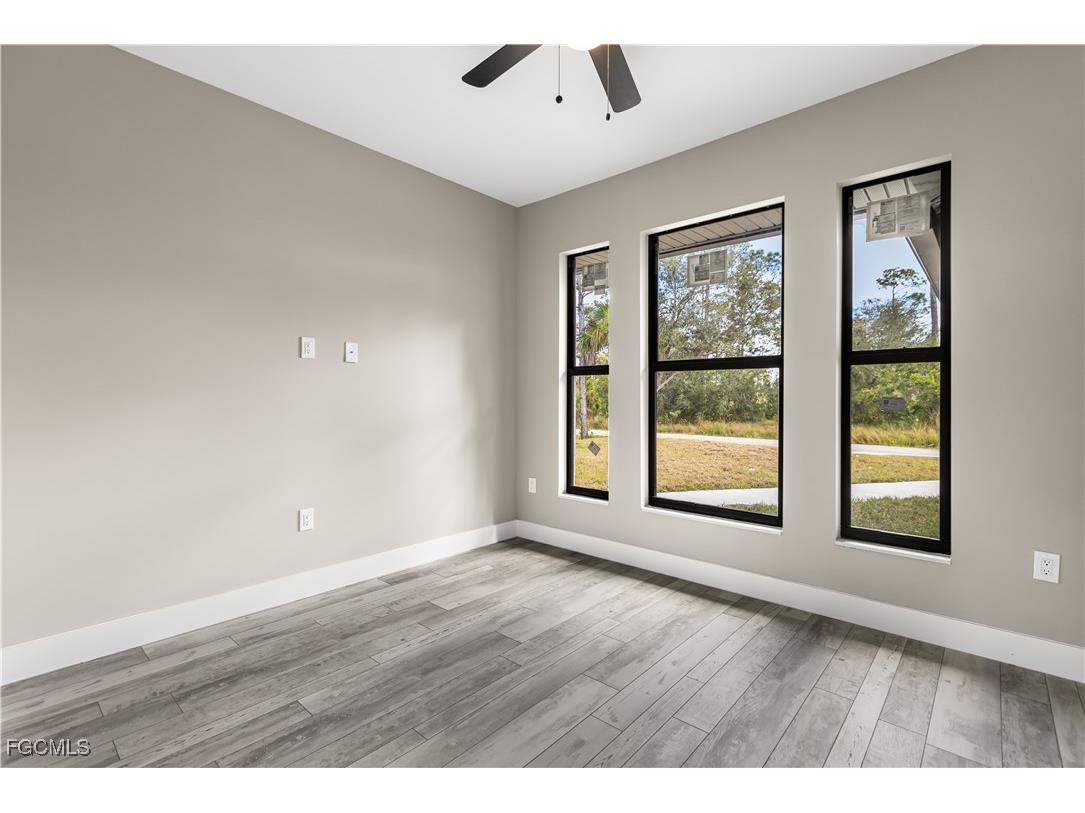 1515 E 9th Street Lehigh Acres FL 33972 2025018952 image7