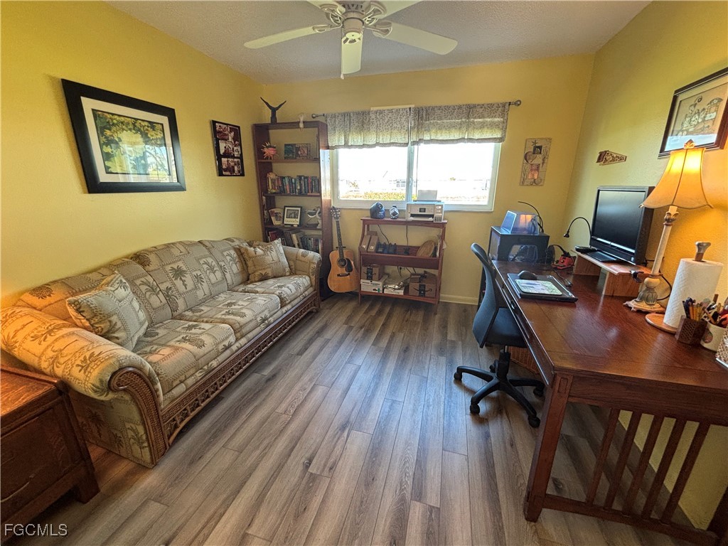 1515 Edgewater Circle Fort Myers FL 33919 2025019379 image28