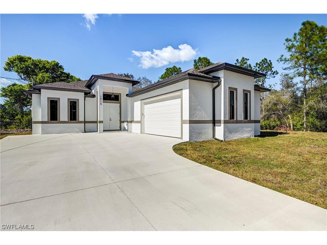 1515 Edison Avenue Lehigh Acres FL 33972 224011077 image1