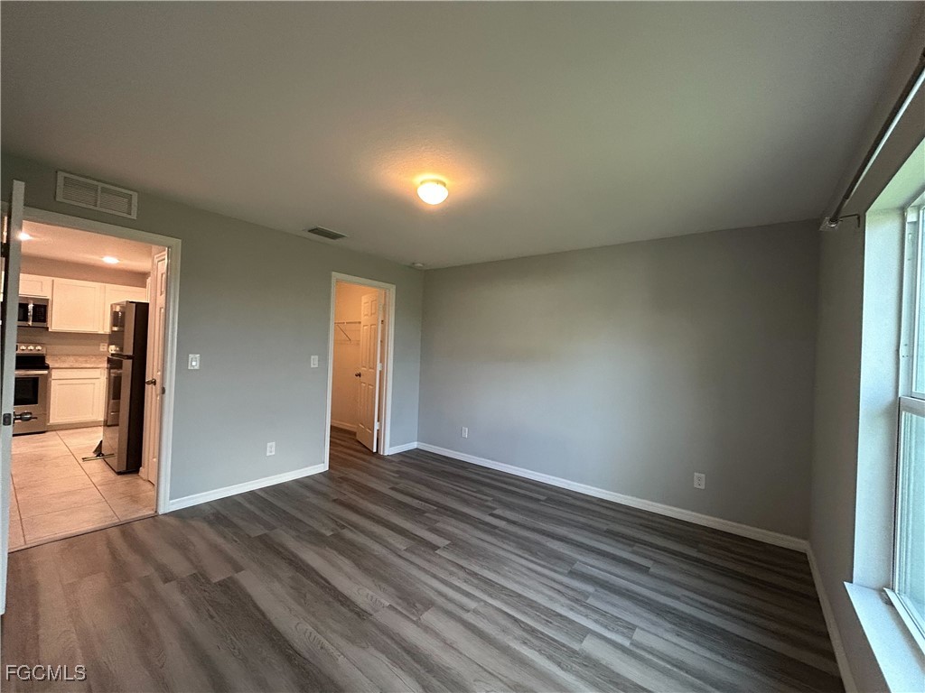 1515 NW 18th Terrace Cape Coral FL 33993 2025009358 image9