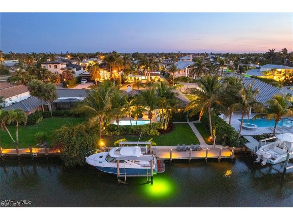 1515 Osprey Avenue Naples FL 34102 225073778 image1