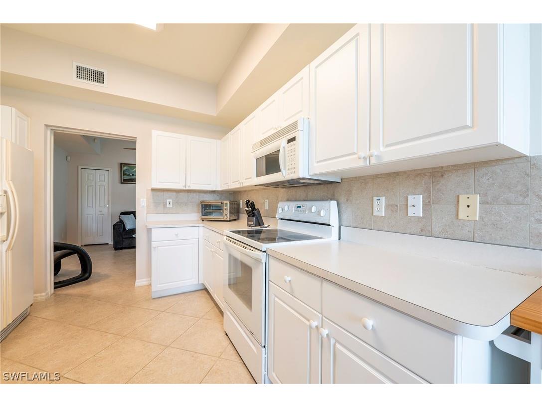 15150 Royal Windsor Lane #1403 Fort Myers FL 33919 226008065 image10