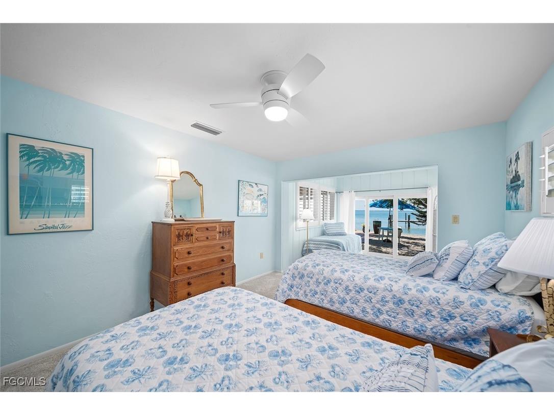 15153 Captiva Drive W Captiva FL 33924 2025021654 image29