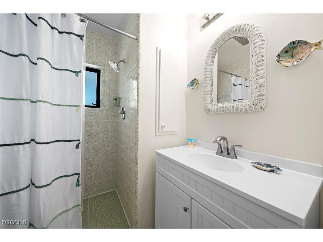 15153 Captiva Drive W Captiva FL 33924 2025021654 image32