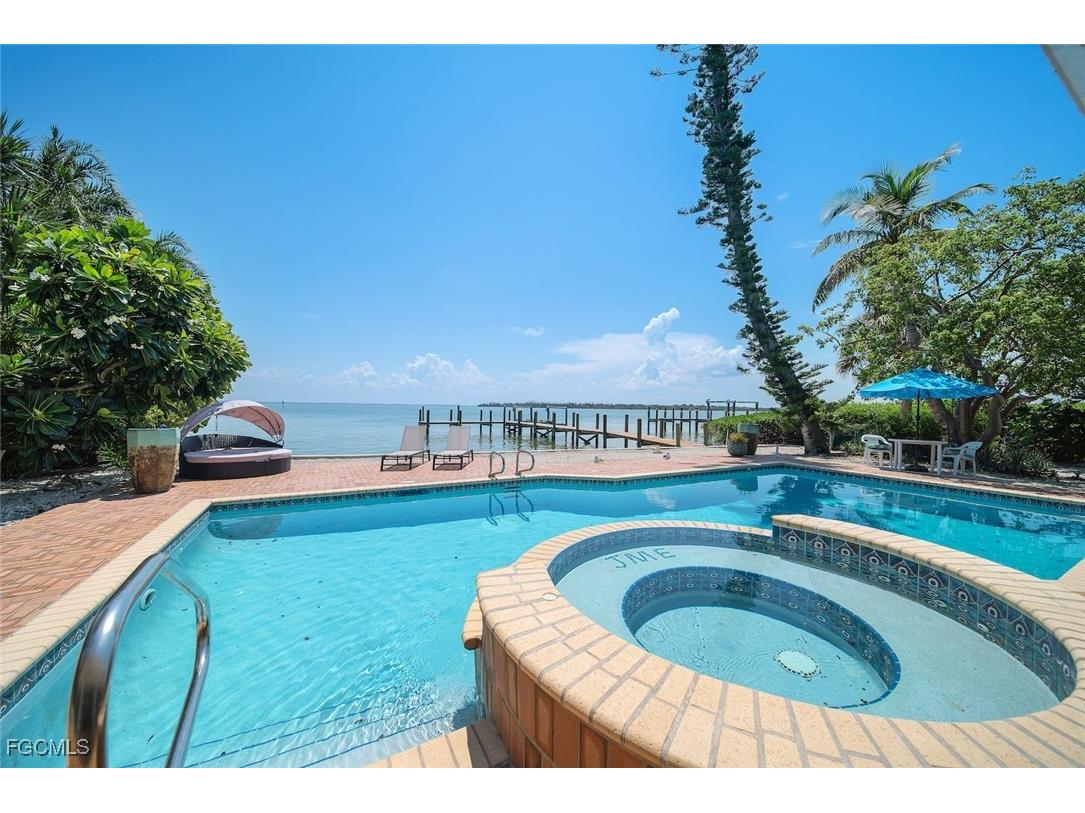 15153 Captiva Drive W Captiva FL 33924 2025021654 image36