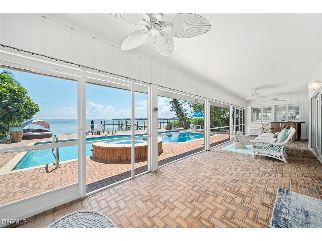 15153 Captiva Drive W Captiva FL 33924 2025021654 image6