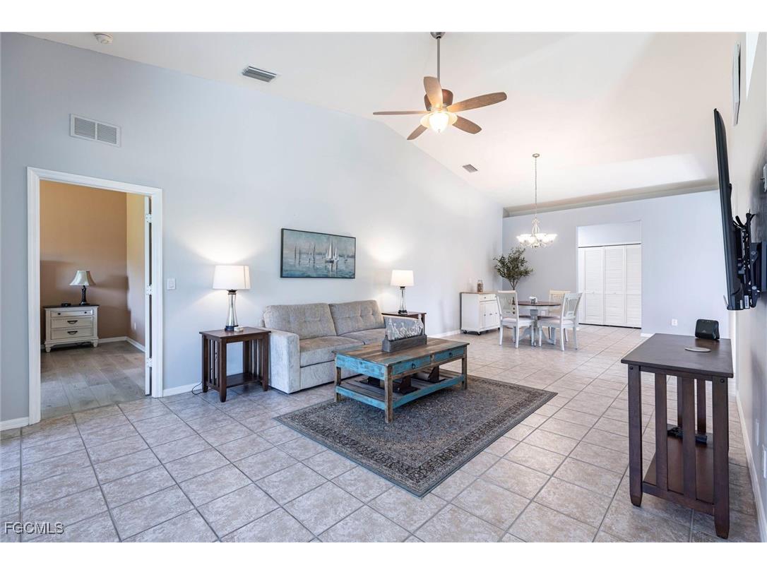 15157 Oxford Cove #2404 Fort Myers FL 33919 2025006533 image4