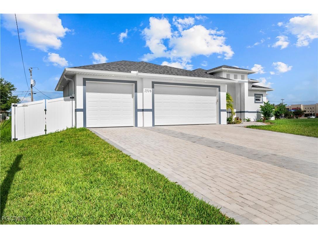 1516 NE 17th Avenue Cape Coral FL 33909 2025004195 image2