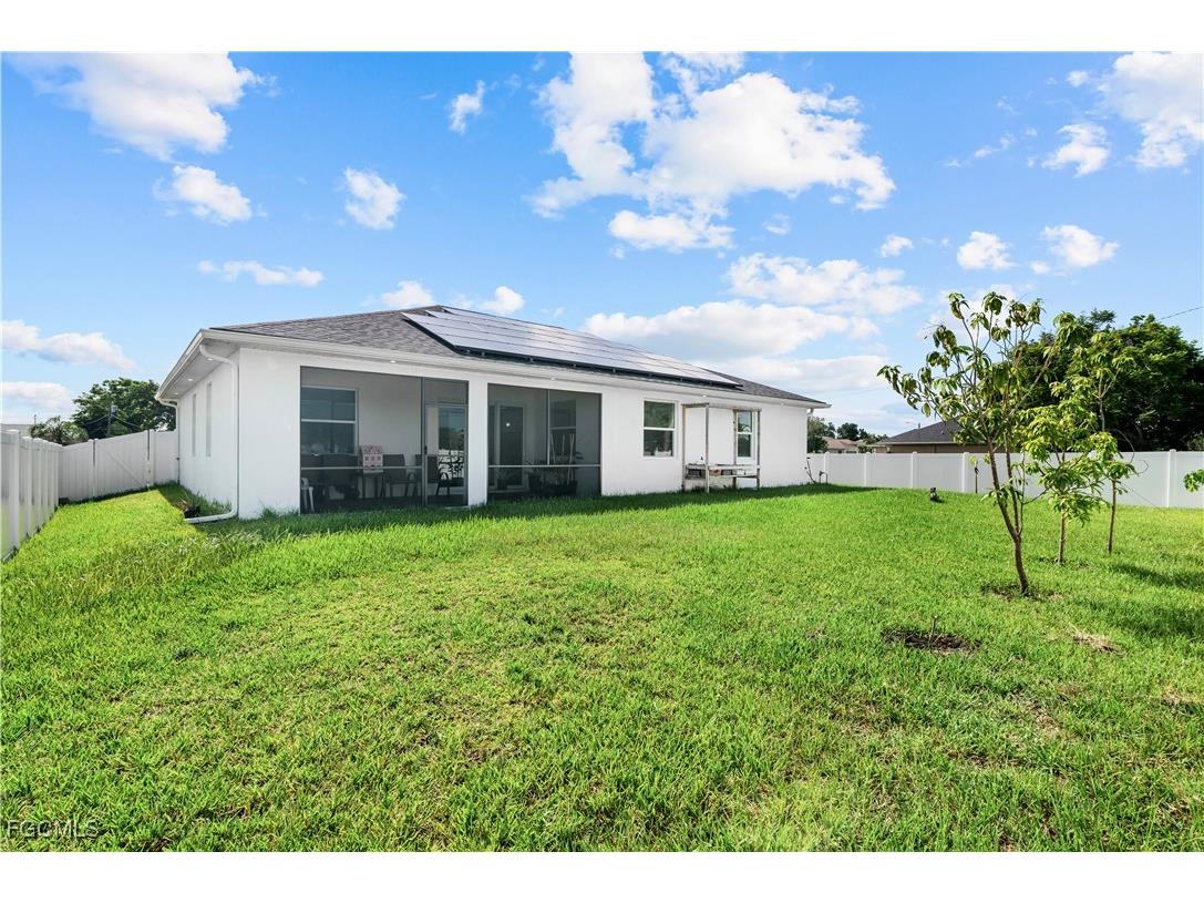 1516 NE 17th Avenue Cape Coral FL 33909 2025004195 image22