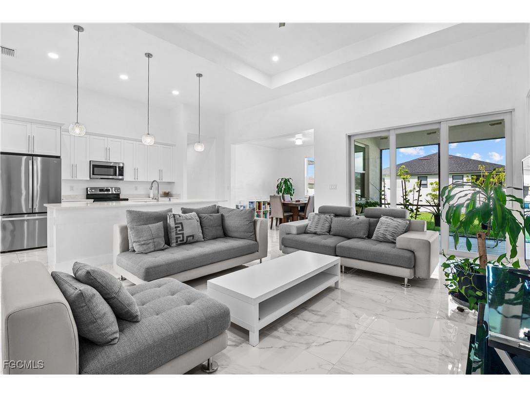 1516 NE 17th Avenue Cape Coral FL 33909 2025004195 image6