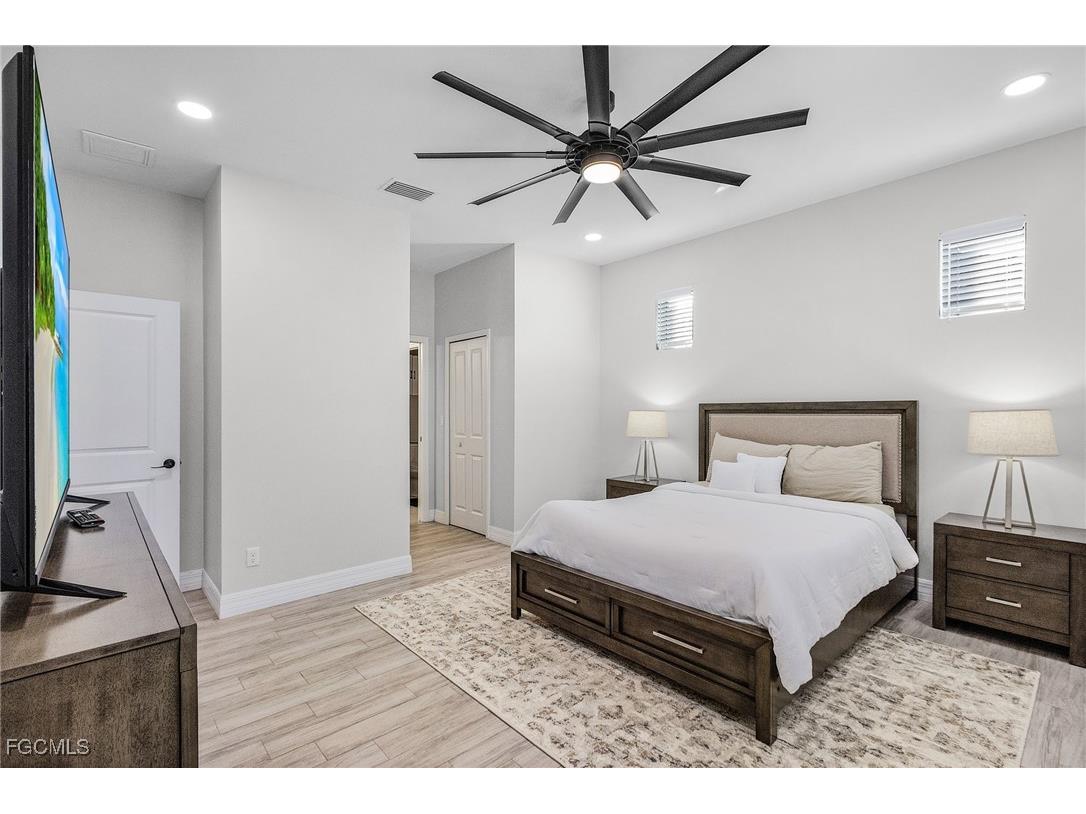 1516 NW 38th Avenue Cape Coral FL 33993 2025021332 image7