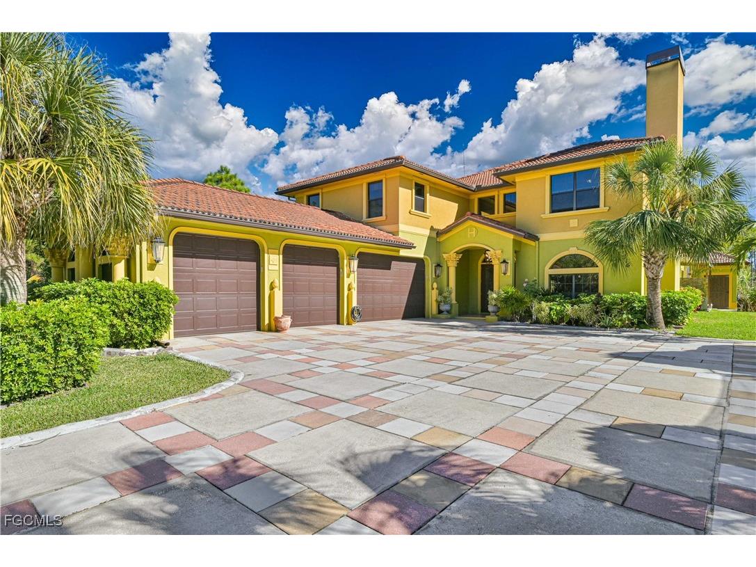 1516 Oak Avenue Lehigh Acres FL 33972 2026002694 image1