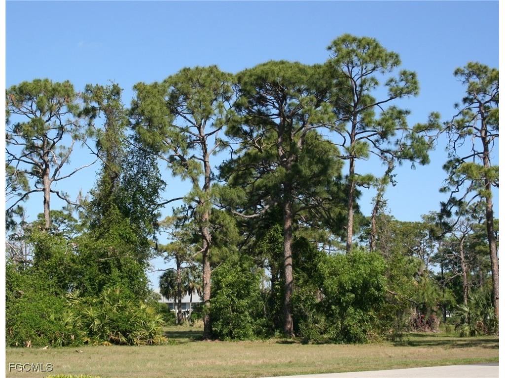 15160 Riverbend Boulevard #406 North Fort Myers FL 33917 2025004569 image8