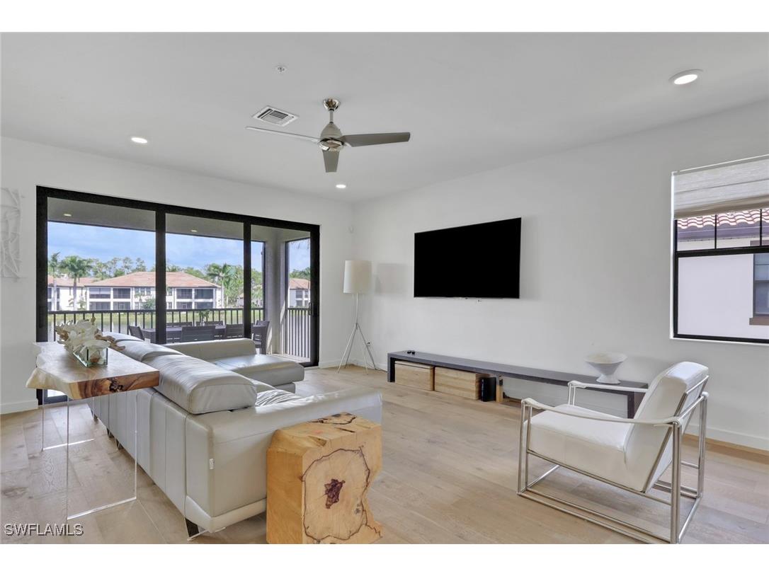 15161 Palmer Lake Circle #202 Naples FL 34109 225074013 image3