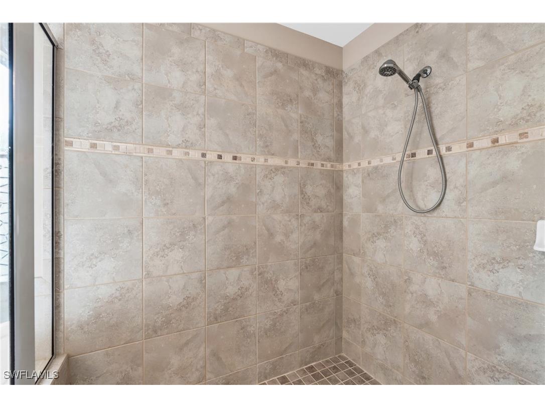 1517 Birdie Drive Naples FL 34120 226000513 image22