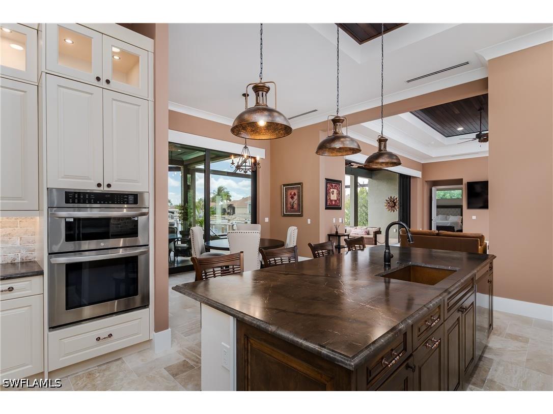 1517 Buccaneer Court Marco Island FL 34145 226022803 image8