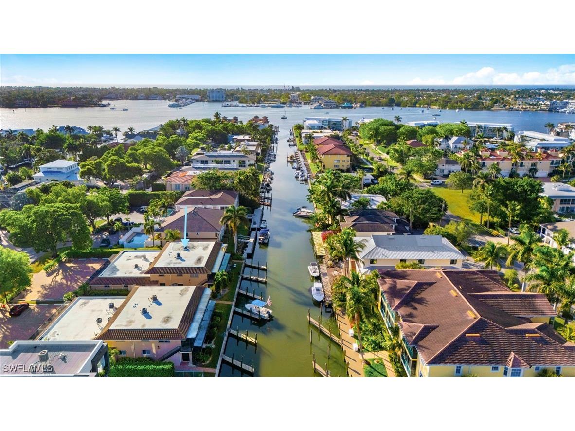 1517 Chesapeake Avenue #B3 Naples FL 34102 225071695 image1