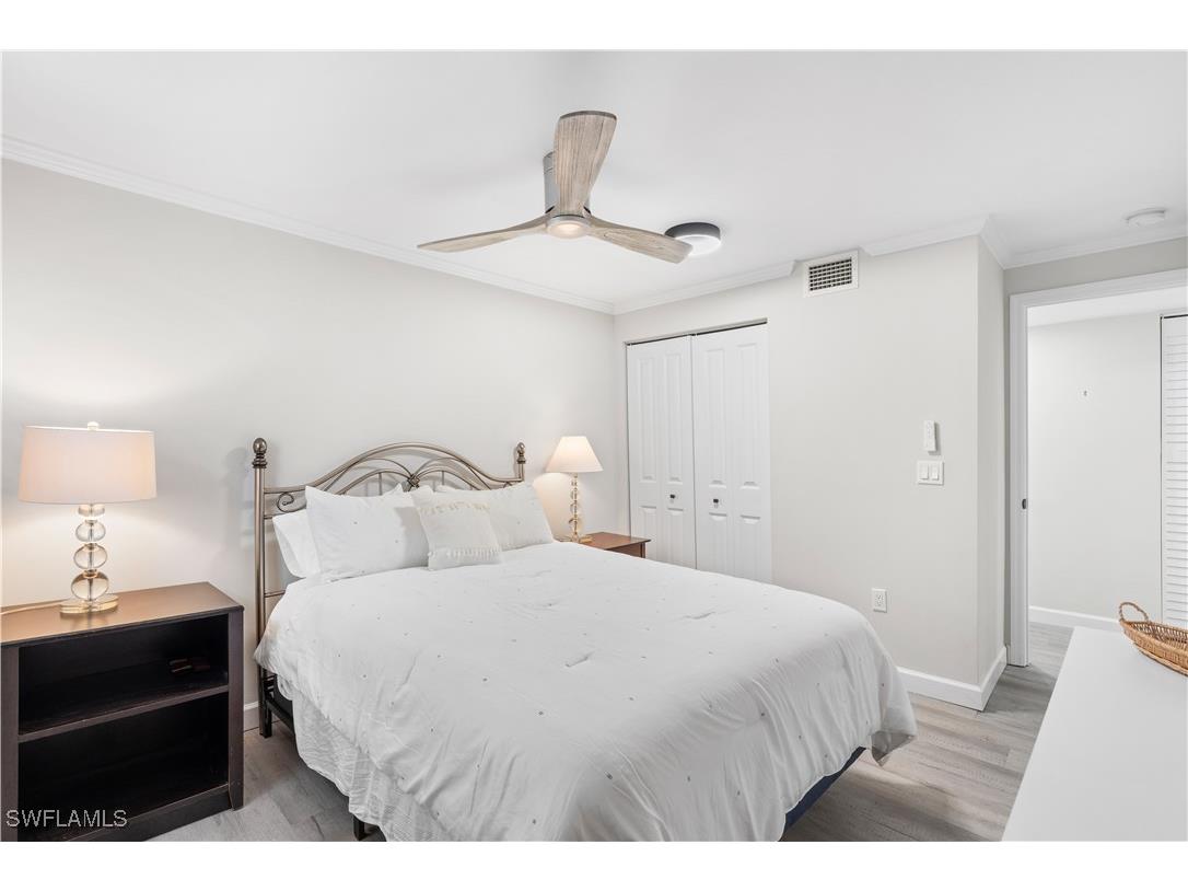 1517 Chesapeake Avenue #B3 Naples FL 34102 225071695 image12